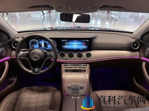 三年E级,八万公里,27万拿下豪华行政座驾?-1