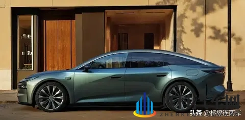 男生和女生一起差差app:驾驶新风尚,差差app打造社交驾驶圈-3