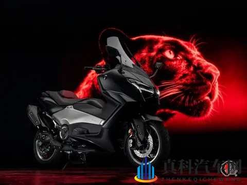 EICMA 2025:双缸引擎+专属涂装,雅马哈TMAX 25周年纪念版限量发售-2