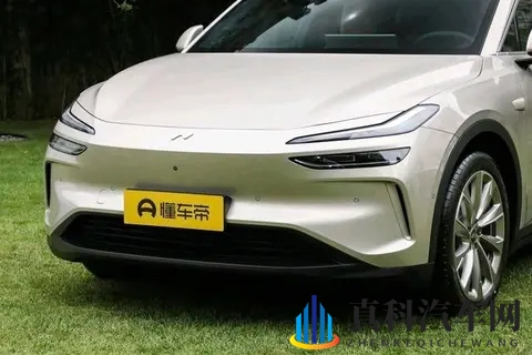 纵横G700重新定义“豪华越野”，卷配置，更卷体验-1