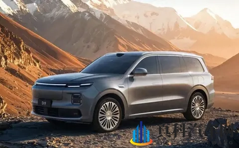 30万,盲订零跑D19?这500公里纯电续航的增程SUV,理想L8怕了吧-1