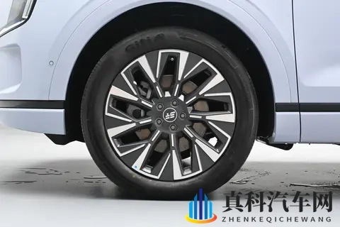 15万级中型SUV怎么选？山海L7 PLUS带你开启更多生活可能-1