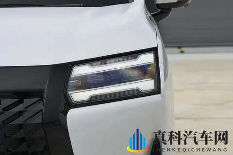 2+2+3座椅布局,双独悬,配电滑门,这款10万级家用MPV好开又好坐-2