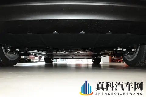 看完第五代瑞虎8的用料，还有9万多的起步价，我陷入了沉思-1