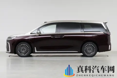 26 款岚图梦想家:华为 ADS 4+800V+5C 超充,3299 万起,选MPV必看-1