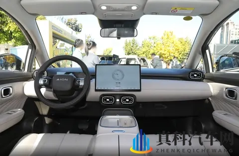 十大禁黄软件：汽车软件安全危机：车主隐私如何守护？-2