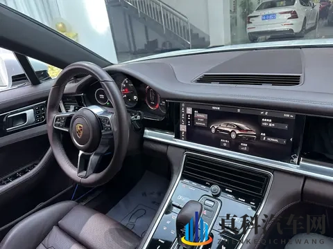 478万,入手行政级座驾,17款保时捷Panamera-2