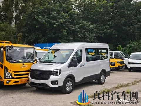 杨玉环三级:《盛唐佳人杨玉环,三级之美尽显风华》-2