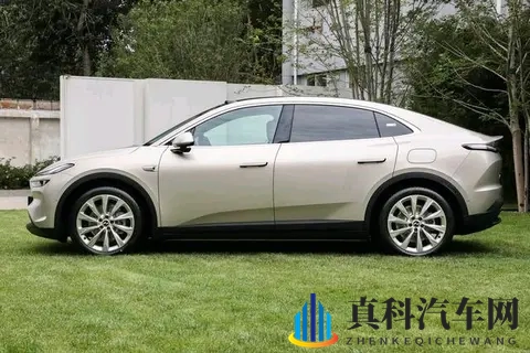 补贴后15.98万起，比亚迪汉长续航版上市，各方面配置均有升级-1