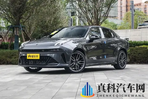 10万出头买20T+8AT，还能选装碳纤维尾翼，体验全新领克03-1