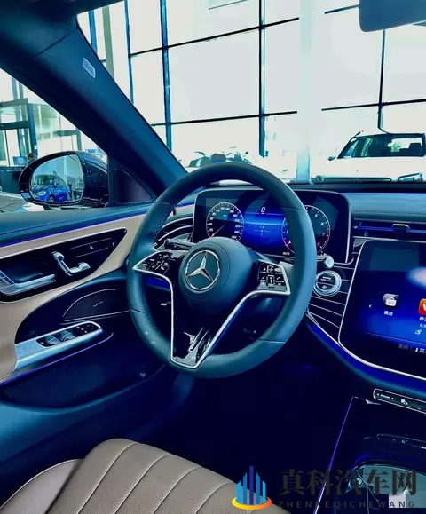 售价4299万元起，2026款奔驰E级经典版亮相，豪华不止一步之遥！-1