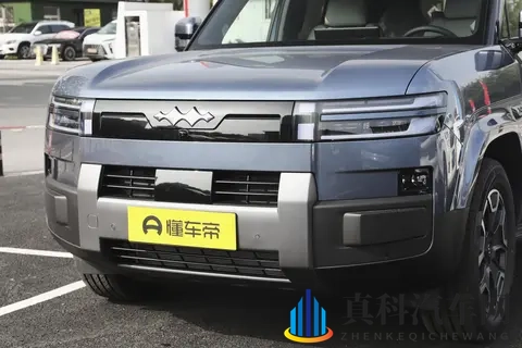 家庭出行痛点全解决！方程豹钛7用细节诠释实用SUV该有的样子-1