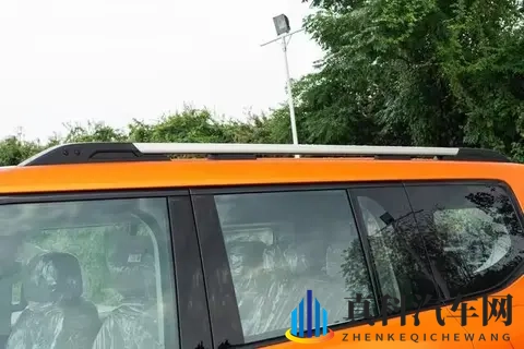 越野新选择!这款国产车,能当救命船用,还有华为鸿蒙系统-2