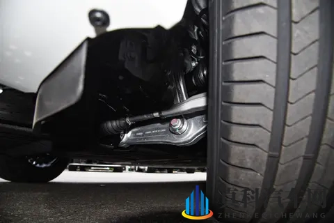 近期“豪礼”这么猛!极氪009现在是入手的好时机吗?-1