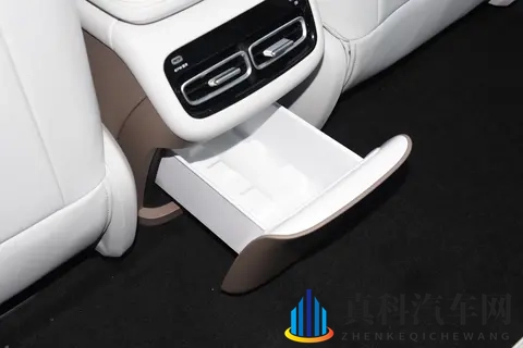 17.99万起,大六座插混SUV,风云T11也来了-1