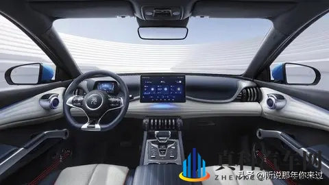 新款比亚迪元PLUS内饰曝光！650公里续航，内饰反人类设计竟还在-3