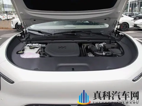 新一代智己LS6,配备800v高性能平台，66度大电池增程版-2