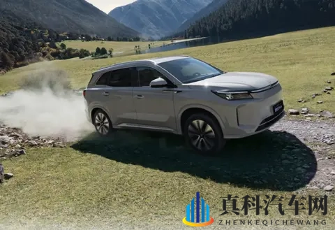 连“壳”都不换了，第三代蓝电E5 PLUS还能卖得好？-2