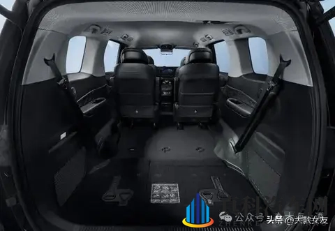 星海V9：15万级入手新能源豪华MPV，央企制造更可靠-3