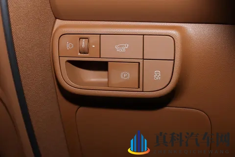 2026款帕里斯帝：进口6_7座SUV，25T混动油耗不到7L，家用不香吗-1