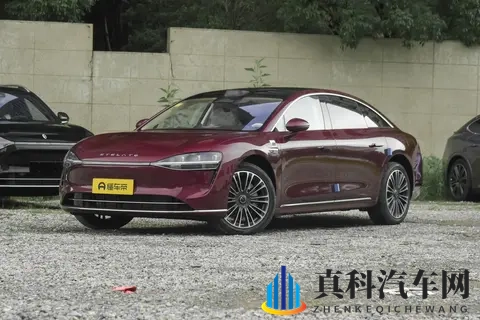 11月20日上市&预售318万起 新款享界S9开订72小时订单突破8000台-1