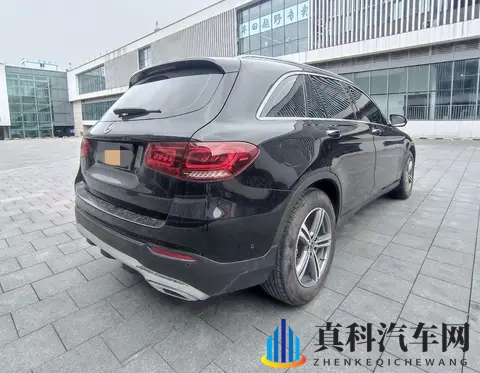 21年奔驰GLC，5万公里准新，20万拿下豪华SUV！-1