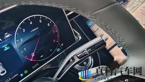 一手准新“行政座驾”！25款奔驰E300L，8千公里，气场不输S级-2