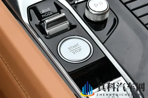 2026款领克09四驱探索版体验:商务与家庭的双场景适配之选-1