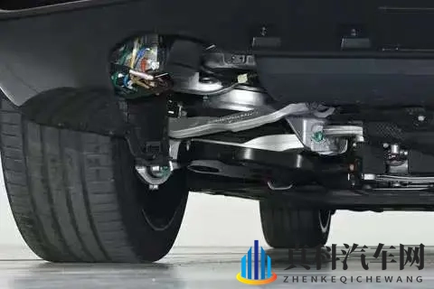 从一个人开到一家六口坐,腾势N8L DM让我们家出行变舒服了-3