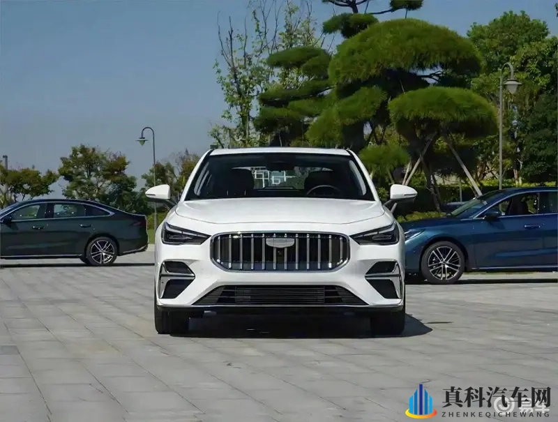 吉利帝豪新品，689万起，性价比高，值得购-1