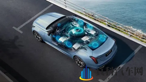 别只关注宝马3系了,不如看看这台20万内的“后驱王”-1