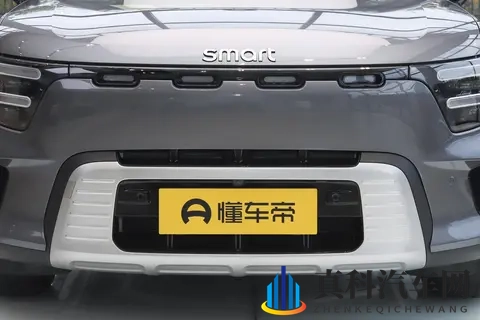 1699 万起，带点豪华感的插混 SUV，带家人出行挺合适-3