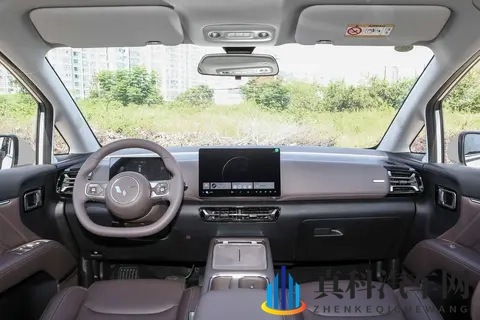 星光730 EV 2025款 500km 豪华型解读，家庭出行的均衡之选-3