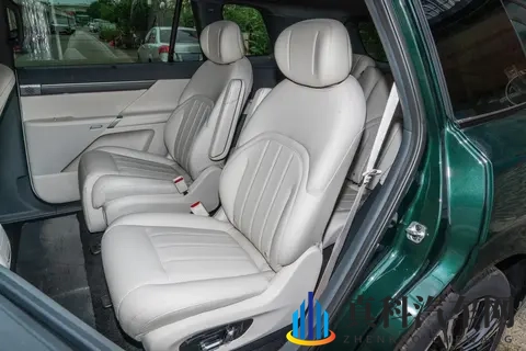 东风奕派2026款eπ008：超级大五座，打造大舒适家-3