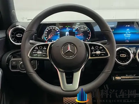 一手奔驰A级:2年亏10万,代步练手好选择!-2