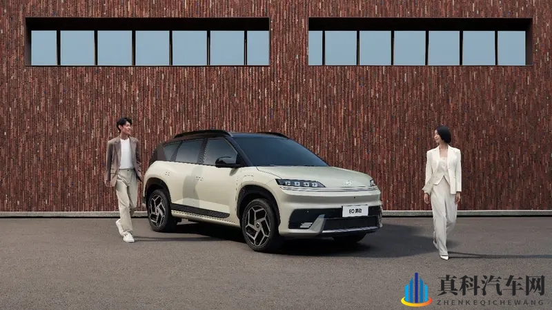 纯电SUV新标杆：EO羿欧凭什么能在15万内颠覆传统？！-1