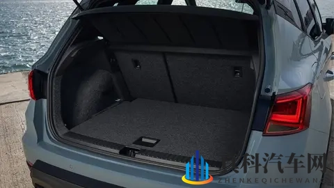 这款配备涡轮增压发动机、比 Yaris Cross 便宜的 SUV，堪称颠覆之作-3