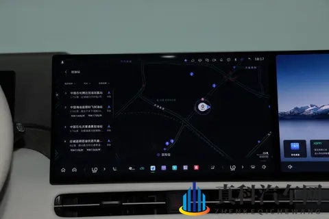 大7座MPV，2+2+3布局，5屏联动+23个音响，高山7实力如何？-1