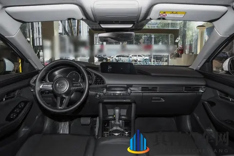 马自达 3 昂克赛拉选购指南：十万级代步车，动力与配置该如何取舍-1