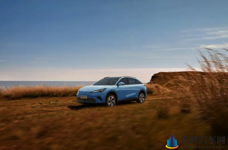 全新阿尔法T5增程版对决尚界H5,谁更懂家庭出行?-1