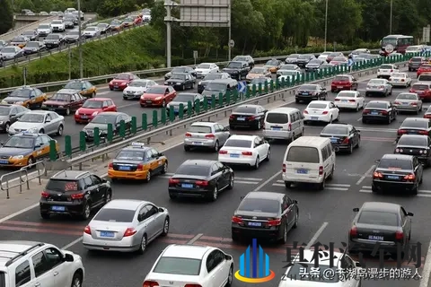 别等底盘锈穿才后悔！3种情况必须喷护甲，避坑技巧直接抄作业-1