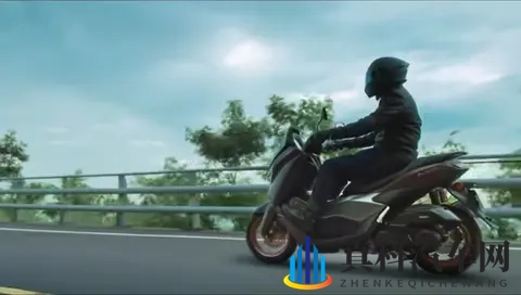 雅马哈NMAX155 2026款敢冲3万?新增骑行模式却马力下降你买账吗?-3