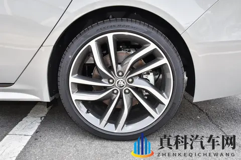 捷豹 XFL 2 款车型配置拆解:2398 万起怎么选?实用党 & 性能党都看这-2