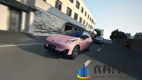 银色领克Z20街头现身，是新品预告还是个性改装？-2