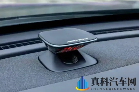 燃油车要翻身?天籁装上鸿蒙座舱,这波操作太秀了!-3