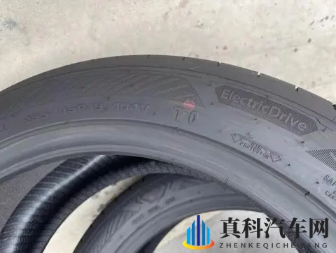 浓密Hairy多毛ass潘金莲:潘金莲:浓密毛发引人瞩目-2