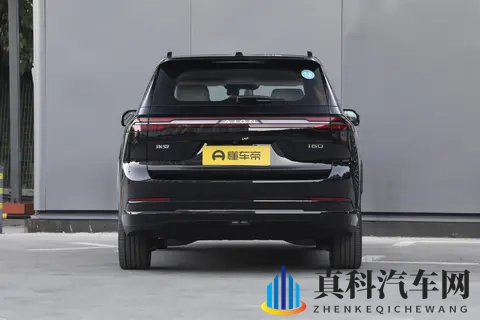 埃安AION i60预售1198万起 增程车型纯电续航210km 配备3C快充-2