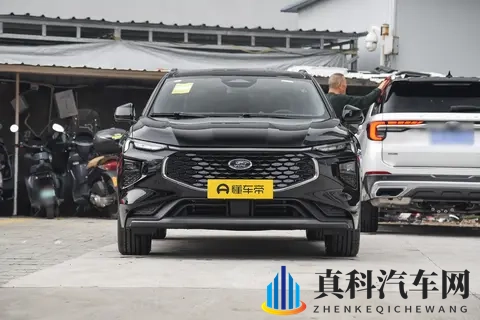 B级车怎么选？这款车型动力油耗低，空间大，配置丰富，值得一看-3