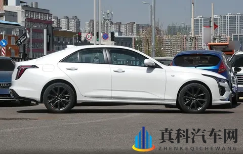 凯迪拉克CT4购车手册来了,配置动力均有不同,具体该怎么选?-3