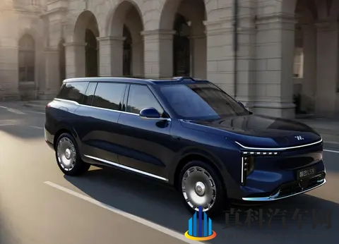 智己 LS9 车载淋浴：戳中痛点还是徒有噱头？-2